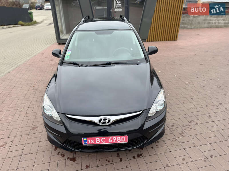 Універсал Hyundai i30 2010 в Рівному фото 16 Універсал Hyundai i30 2010 в Рівному