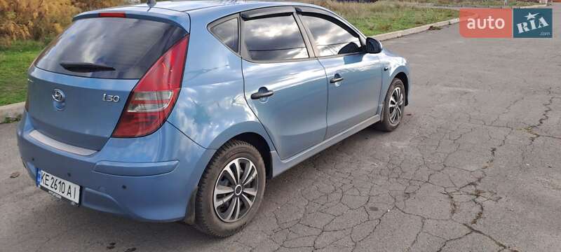 Хетчбек Hyundai i30 2010 в Кривому Розі