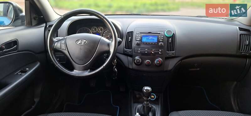 Универсал Hyundai i30 2010 в Нежине