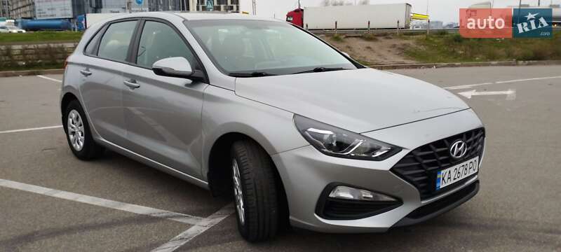 Хэтчбек Hyundai i30 2021 в Киеве