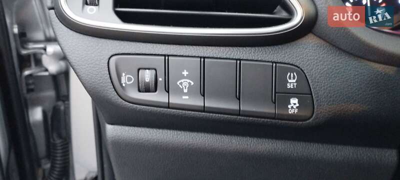 Хэтчбек Hyundai i30 2021 в Киеве