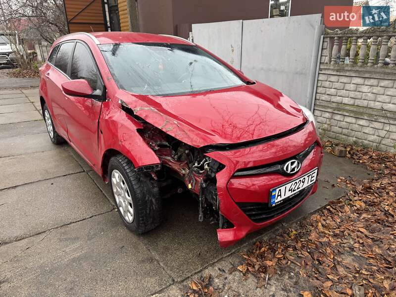 Універсал Hyundai i30 2013 в Києві