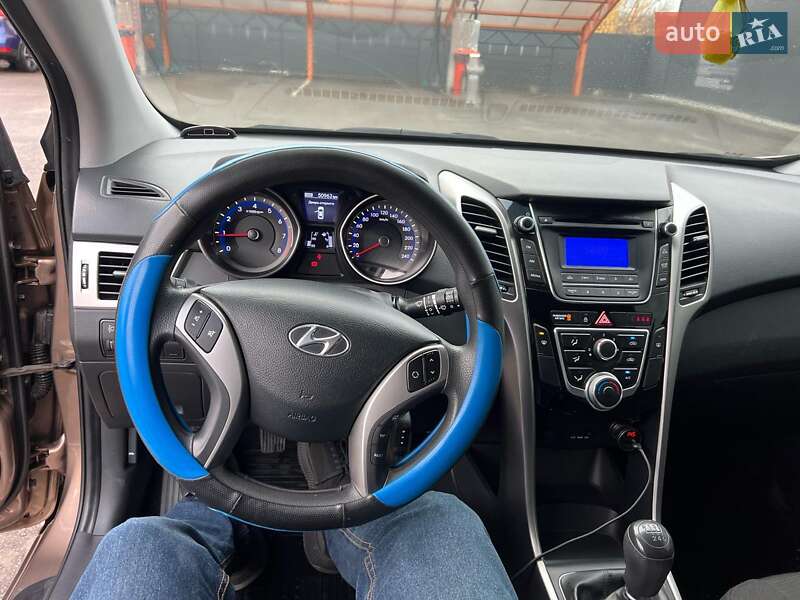 Хэтчбек Hyundai i30 2013 в Харькове