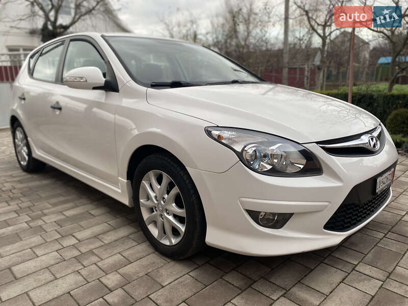 Хэтчбек Hyundai i30 2011 в Виннице фото Хэтчбек Hyundai i30 2011 в Виннице