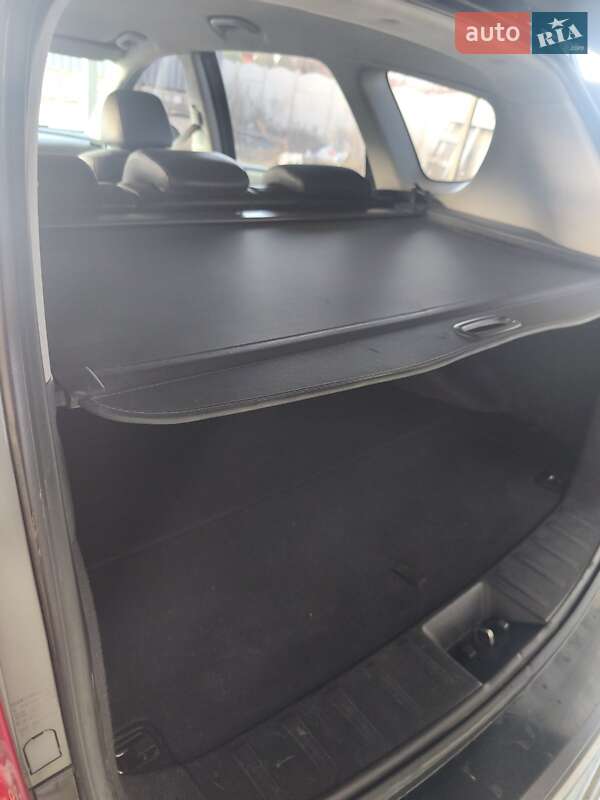 Универсал Hyundai i30 2008 в Каменском