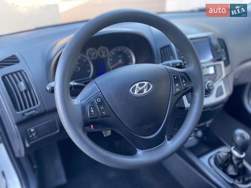 Хэтчбек Hyundai i30 2011 в Виннице фото 5 Хэтчбек Hyundai i30 2011 в Виннице