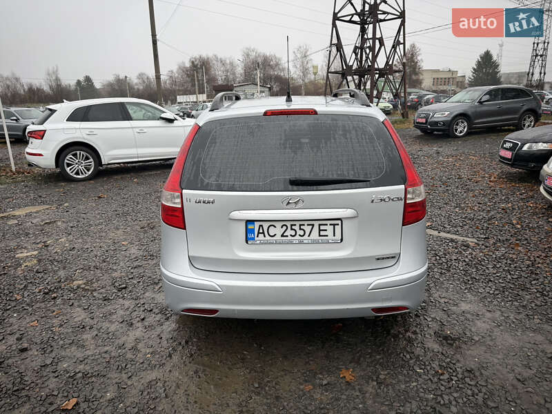 Универсал Hyundai i30 2011 в Луцке фото 10 Универсал Hyundai i30 2011 в Луцке