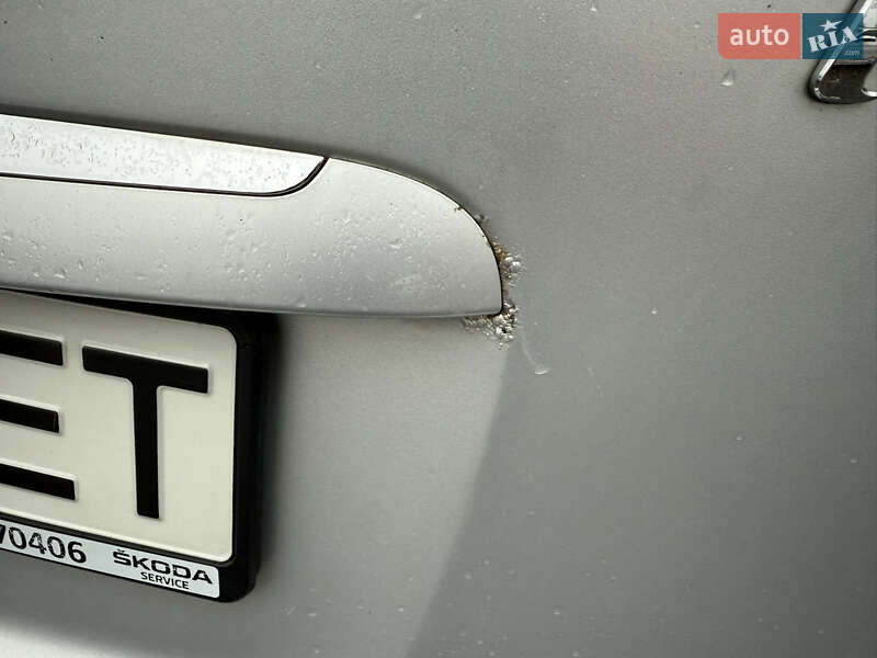 Универсал Hyundai i30 2011 в Луцке фото 38 Универсал Hyundai i30 2011 в Луцке