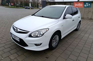 Хетчбек Hyundai i30 2010 в Черкасах