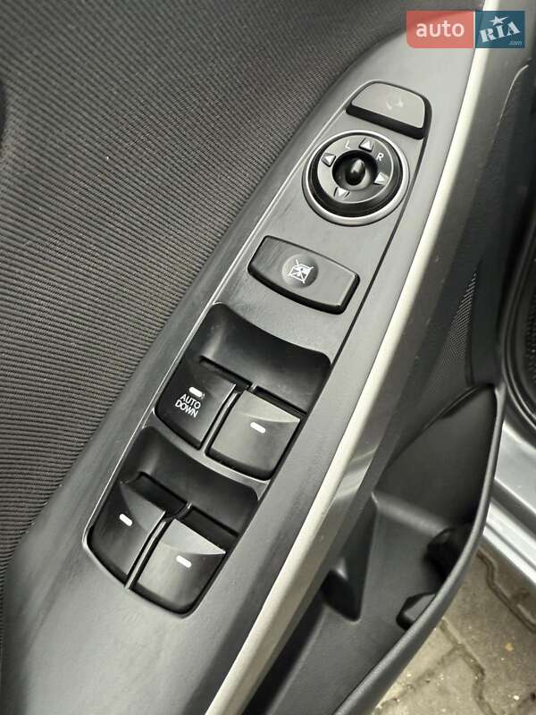 Хэтчбек Hyundai i30 2013 в Хмельницком фото 16 Хэтчбек Hyundai i30 2013 в Хмельницком