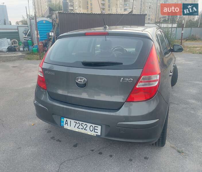 Хэтчбек Hyundai i30 2007 в Киеве