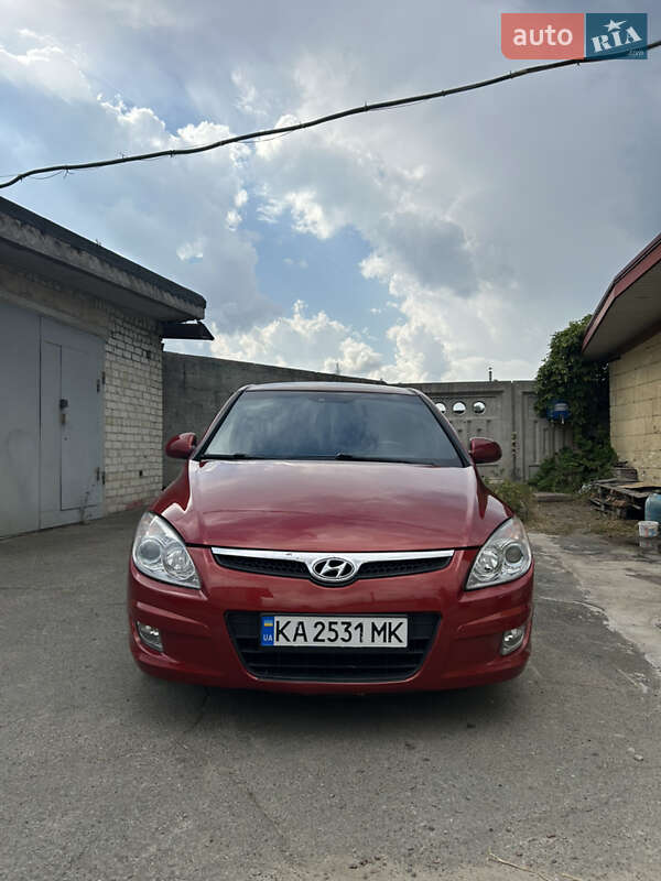 Хетчбек Hyundai i30 2008 в Києві