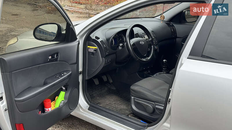 Хэтчбек Hyundai i30 2007 в Белой Церкви