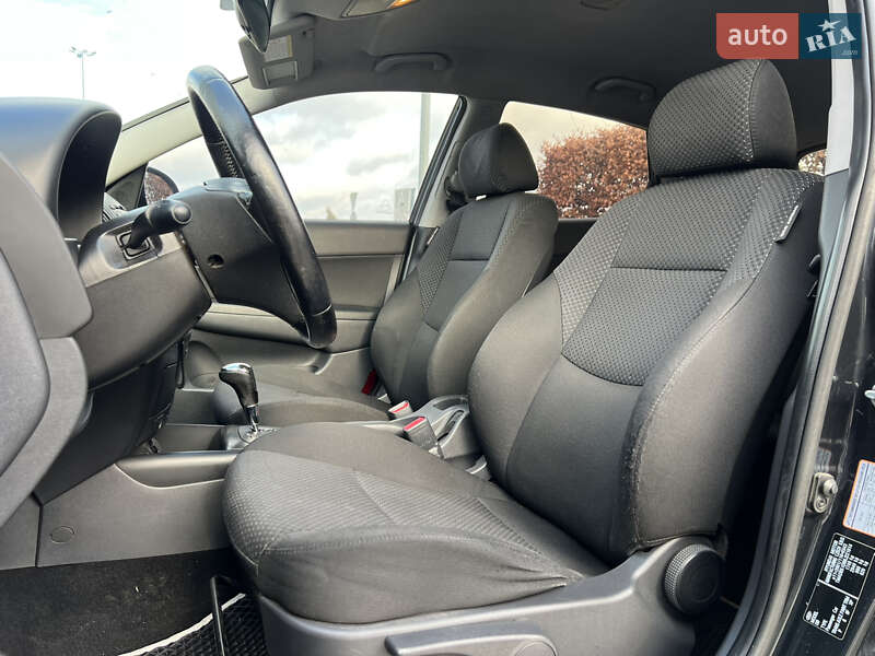 Хетчбек Hyundai i30 2011 в Києві