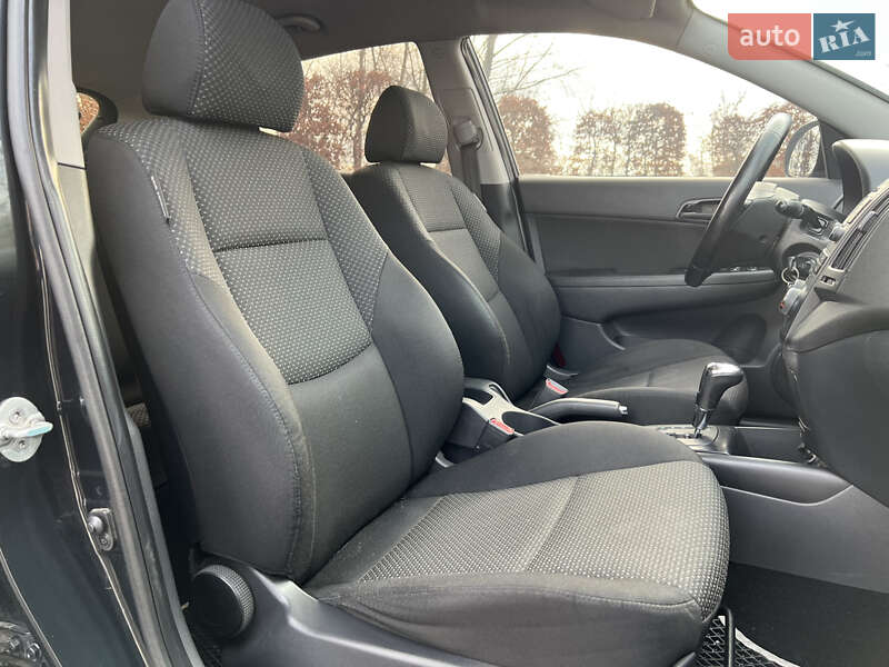 Хетчбек Hyundai i30 2011 в Києві