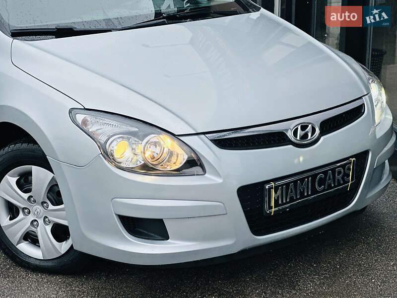 Універсал Hyundai i30 2010 в Харкові фото 3 Універсал Hyundai i30 2010 в Харкові