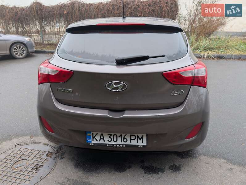 Хетчбек Hyundai i30 2012 в Харкові