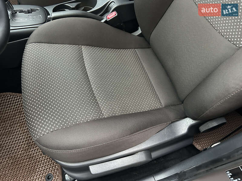 Хэтчбек Hyundai i30 2012 в Черкассах