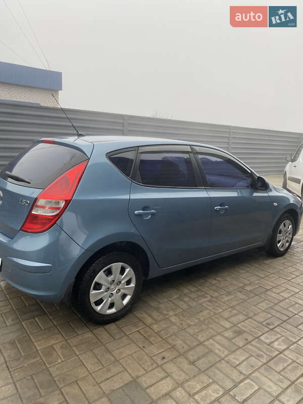 Хэтчбек Hyundai i30 2008 в Вольногорске фото 5 Хэтчбек Hyundai i30 2008 в Вольногорске
