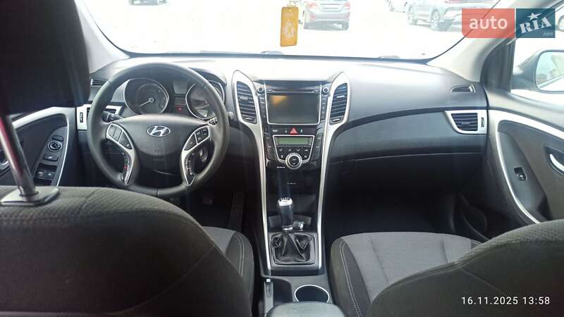 Универсал Hyundai i30 2014 в Броварах
