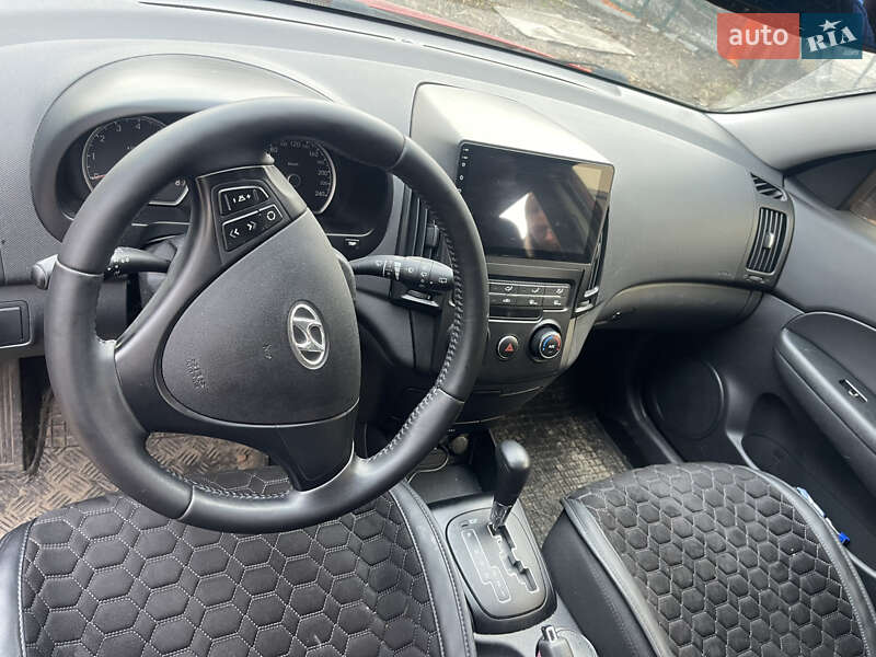 Хетчбек Hyundai i30 2010 в Броварах