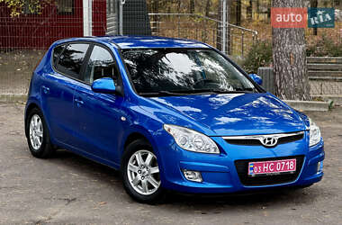 Хэтчбек Hyundai i30 2008 в Виннице
