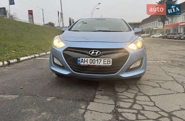Хэтчбек Hyundai i30 2012 в Хмельницком