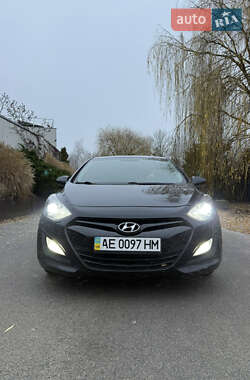 Хетчбек Hyundai i30 2013 в Дніпрі