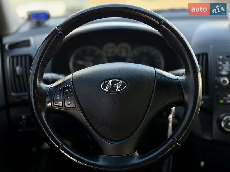Хетчбек Hyundai i30 2011 в Києві