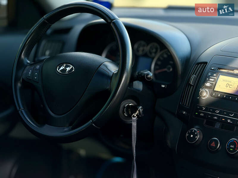 Хетчбек Hyundai i30 2011 в Києві