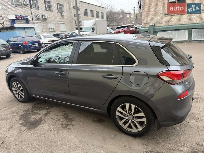 Хэтчбек Hyundai i30 2019 в Житомире