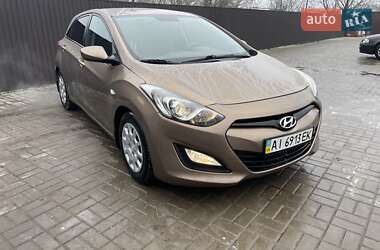 Хетчбек Hyundai i30 2013 в Прилуках