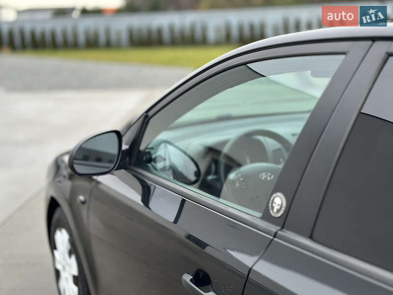 Хетчбек Hyundai i30 2008 в Луцьку фото 9 Хетчбек Hyundai i30 2008 в Луцьку