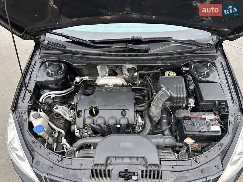 Хетчбек Hyundai i30 2008 в Луцьку фото 25 Хетчбек Hyundai i30 2008 в Луцьку