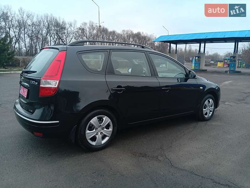 Універсал Hyundai i30 2009 в Полтаві