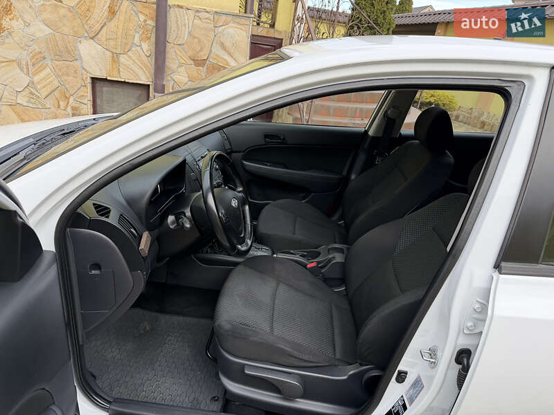 Хетчбек Hyundai i30 2011 в Одесі