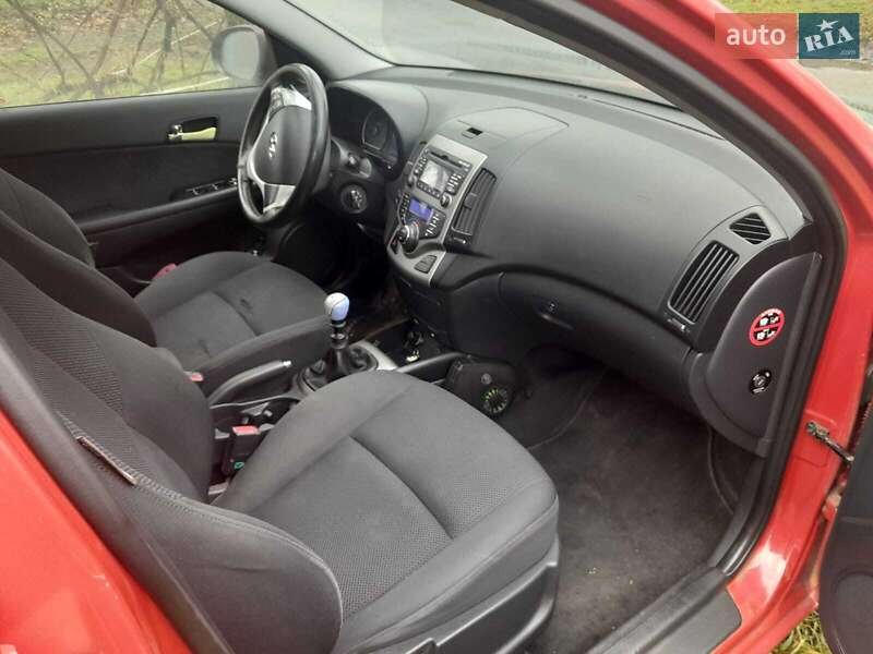 Універсал Hyundai i30 2008 в Борисполі
