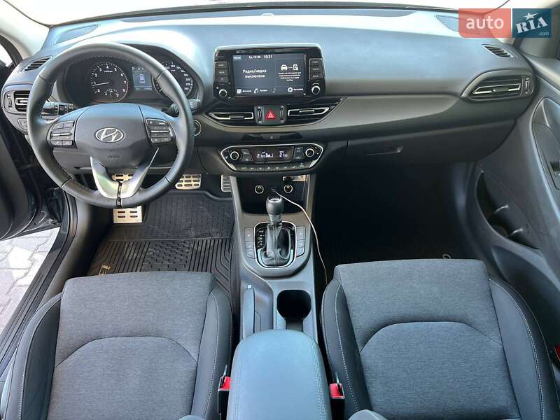 Хетчбек Hyundai i30 2024 в Одесі фото 17 Хетчбек Hyundai i30 2024 в Одесі