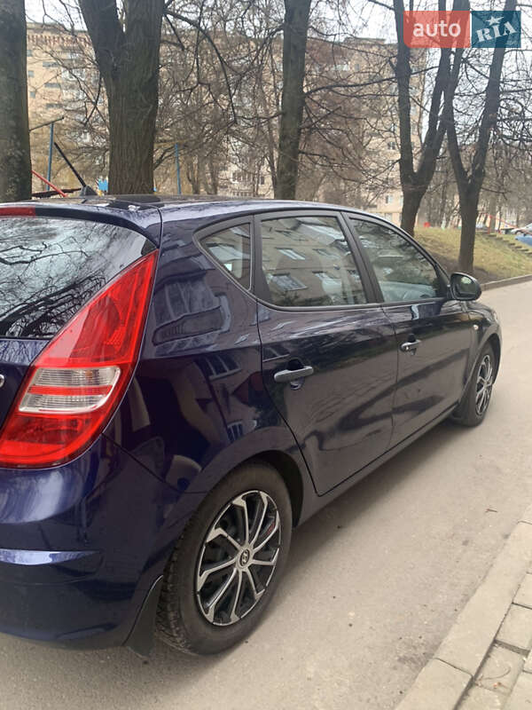 Хетчбек Hyundai i30 2009 в Тернополі