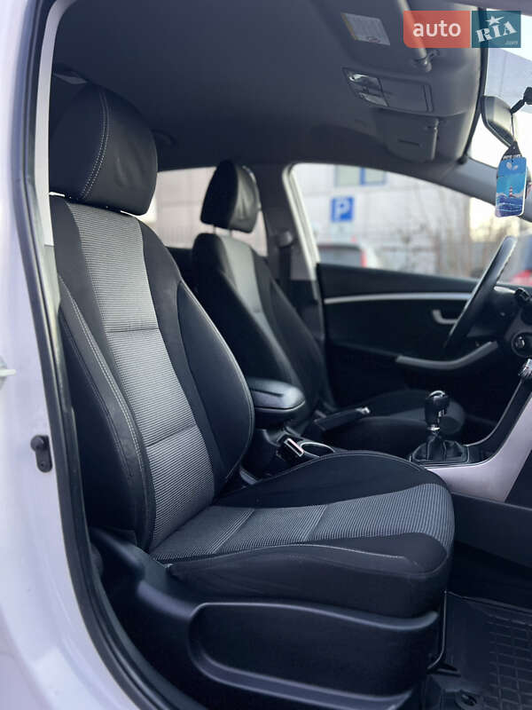 Універсал Hyundai i30 2013 в Миколаєві