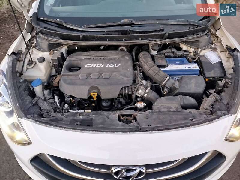 Универсал Hyundai i30 2013 в Виннице