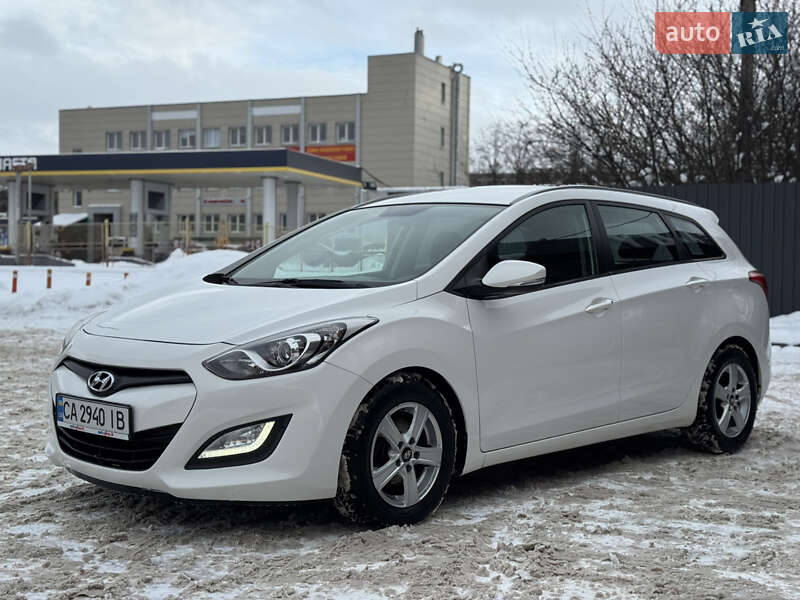 Универсал Hyundai i30 2013 в Харькове фото 11 Универсал Hyundai i30 2013 в Харькове