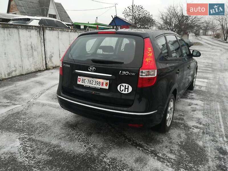 Универсал Hyundai i30 2008 в Сумах