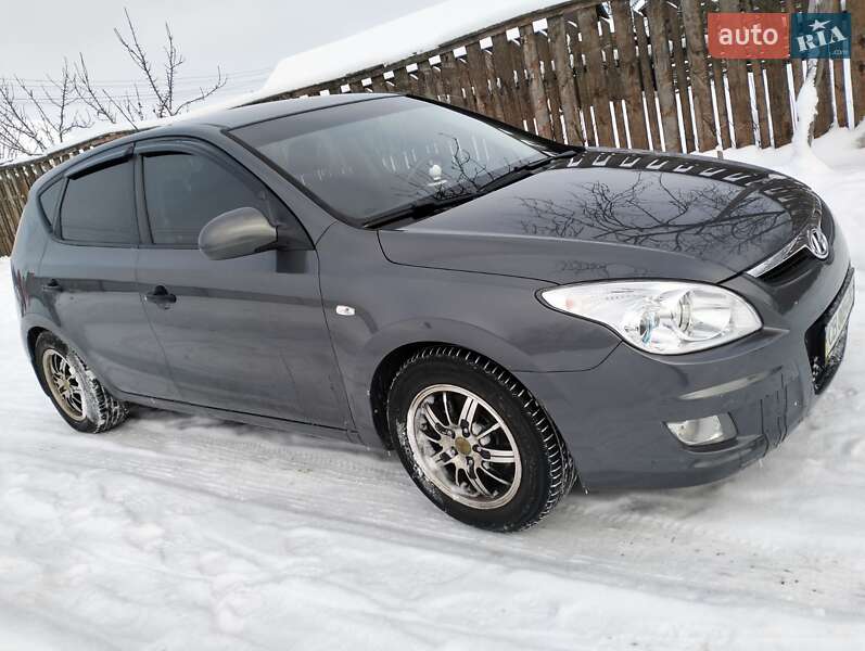 Hyundai i30 2008