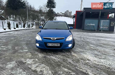 Універсал Hyundai i30 2008 в Самборі