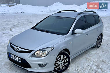 Универсал Hyundai i30 2010 в Тернополе