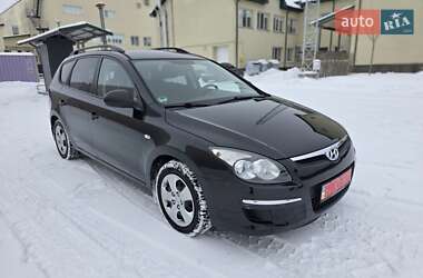 Універсал Hyundai i30 2009 в Луцьку
