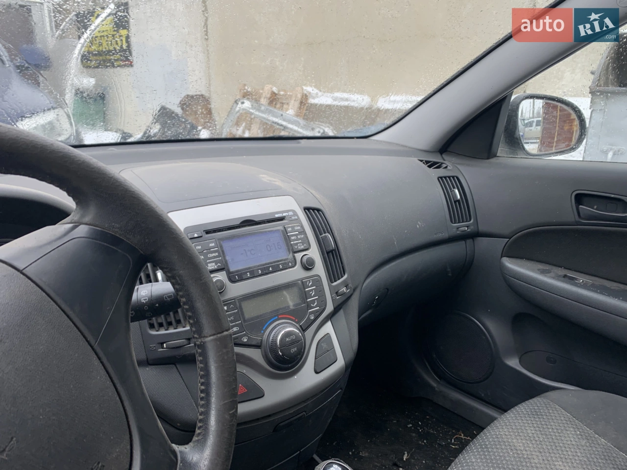2010 Hyundai i30 - мініатюра 12