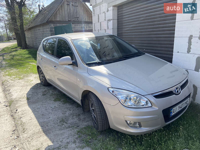 Hyundai i30 2008