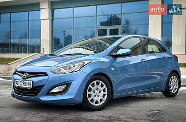 Хэтчбек Hyundai i30 2012 в Днепре